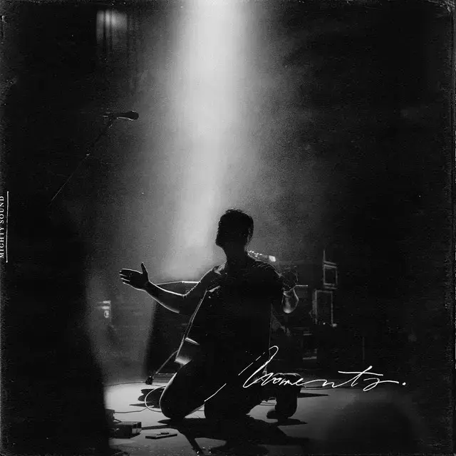 On the Shores (Spontaneous) [Live] by Bethel Music, Jeremy Riddle, Steffany Gretzinger.